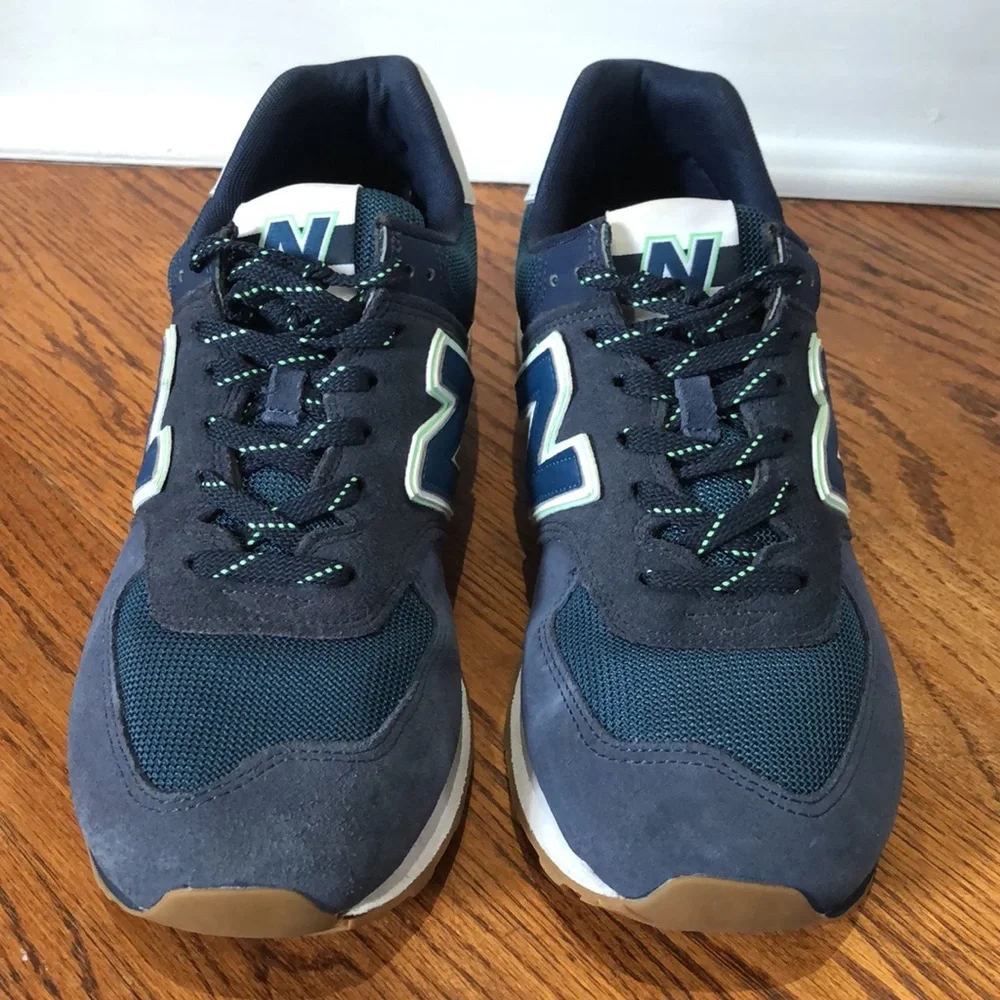 NEW BALANCE 574 'Natural Indigo' Men’s Size 11 in Preloved Condition! - Picture 2 of 9